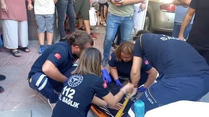 Otomobille motosikletin çarpışması sonucu 2 kişi yaralandı