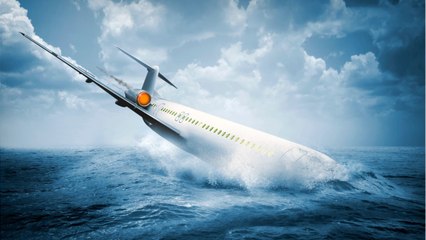 Un avion de tourisme se crashe en pleine mer en France, le pilote s’en sort indemne