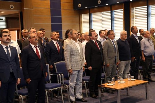 Milli Birlik konulu panel düzenlendi