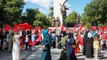 15 Temmuz darbe girişiminin yıl dönümünde kalabalıklar Saraçhane Meydanı'na yürüdü