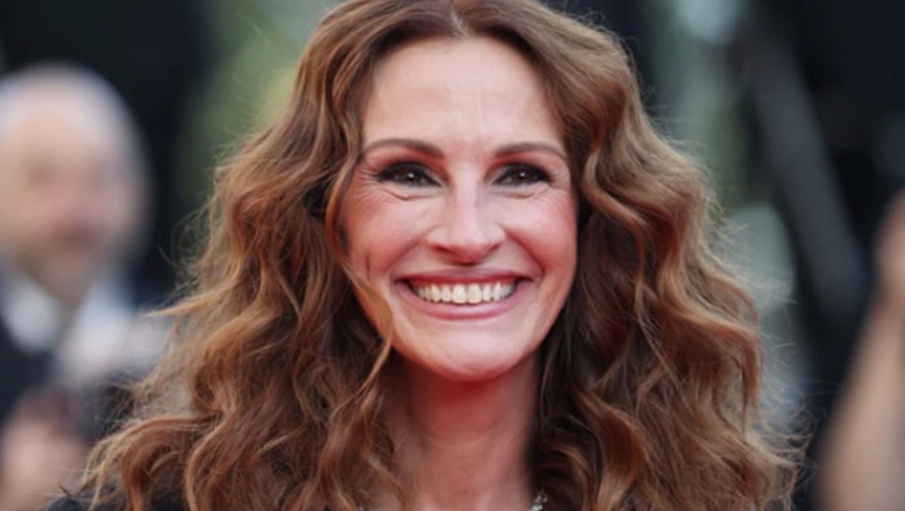 Julia Roberts To Be Honored at Film Academy Museum Gala | THR News