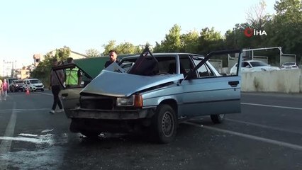 Son dakika! Tekirdağ'da otomobil, traktöre arkadan çarptı: 6 yaralı