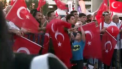 İzmir'de 15 Temmuz anması başladı
