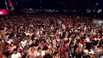 15 Temmuz Demokrasi ve Milli Birlik Günü dolayısıyla Mustafa Ceceli konser verdi