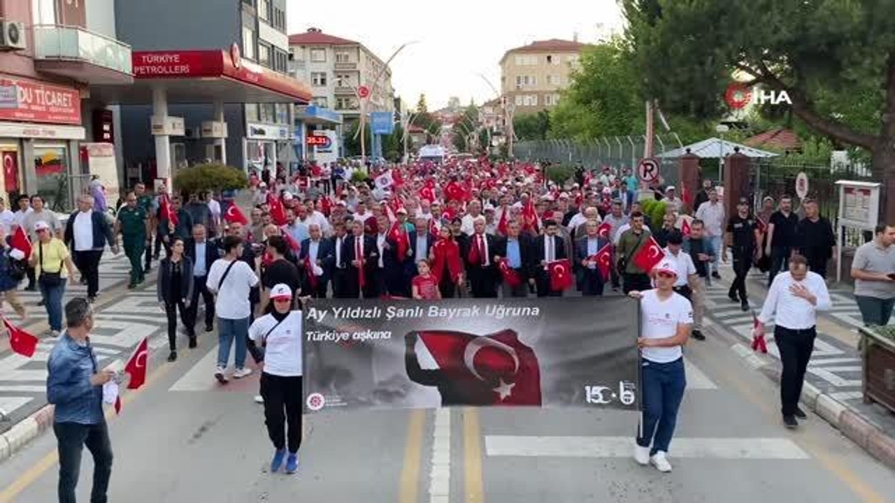 Bartın'da 15 Temmuz yürüyüşü renkli görüntülere sahne oldu