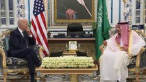 Biden chega à Arábia Saudita em busca de petróleo
