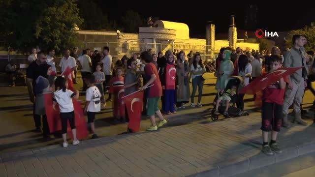 Muş Valisi Gündüzöz: Bu hain darbe girişimi kadar kalleşçe yapılanına hiç rastlamamıştık