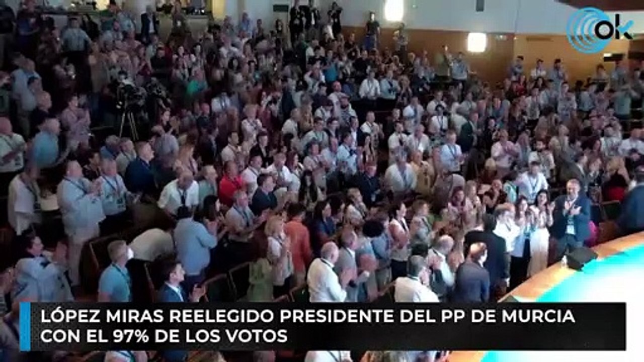 López Miras reelegido presidente del PP de Murcia con el 97% de los votos
