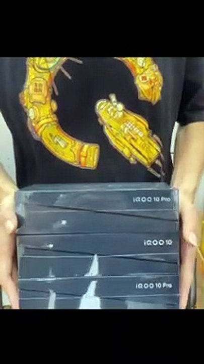 IQOO 10 Pro boxes Hands on #iqoo10pro #iqoo10 #iqoo10series #trendytech #towardsg #status