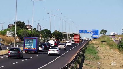Tekirdağ-İstanbul kara yolunda tatil dönüşü yoğunluğu