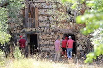 Antalya'da kayıp yaşlı kadını arama çalışmaları 5'inci gününde