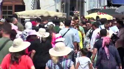 Sıcak havayı fırsat bilenler akın etti! Büyükada'da dikkat çeken kuyruk