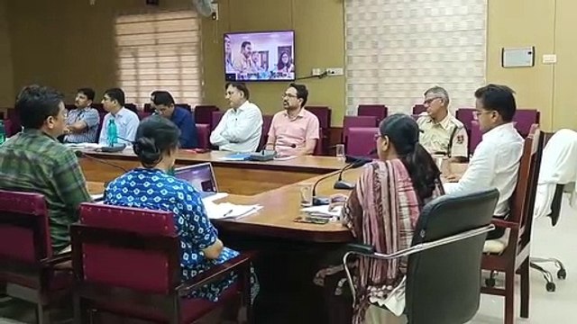 video..The tricolor will be hoisted on all the houses and institutions in the district.