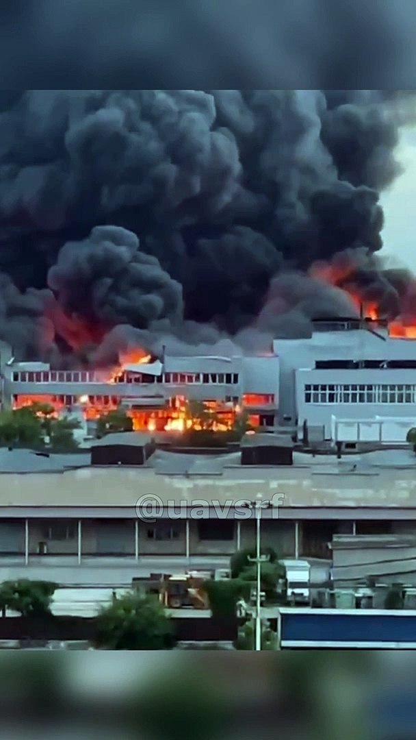 ⁣Россия нанесла ракетный удар по Одессе | Росія завдала ракетного удару по Одесі
