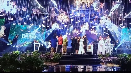 GET MERRIED CEVRA & VIA VALLEN