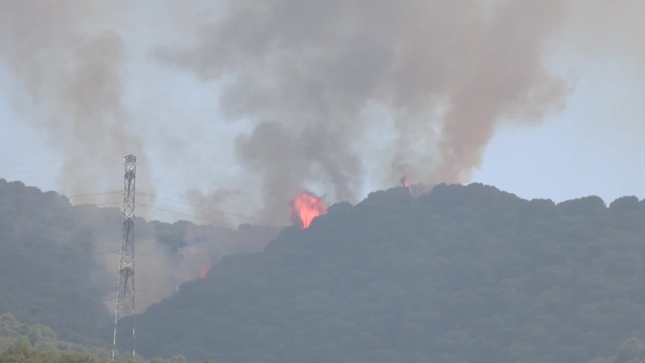 La Sierra de Mijas continúa en llamas