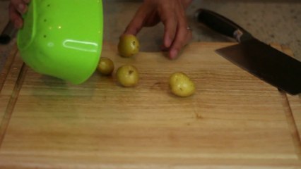 Quick and easy potato snack - featuring JBL earbuds