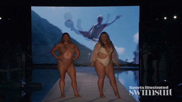 Sisters Hunter and Michaela McGrady Walk Together in SI Swimsuit Miami Beach Runway Show