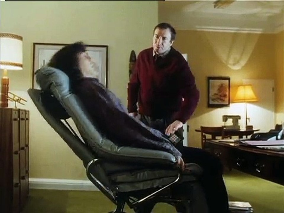 Jonathan Creek. S01 E05. The House of Monkeys. video Dailymotion