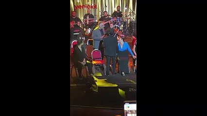 Türkiye'yi bu zorbalar mı yönetecek? Alkollü CHP'li Başkan Sibel Can konserini birbirine kattı