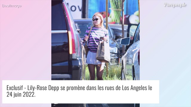 Lily-Rose Depp : crop-top noir et ventre à l'air, la fille de Vanessa Paradis et Johnny Depp fait une apparition surprise