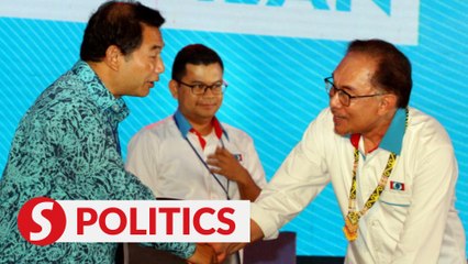 Bersatu won’t be part of Pakatan’s ‘big tent’, says Anwar