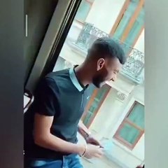 Otelden sokağa sahte dolar saçan Arap turist gözaltında