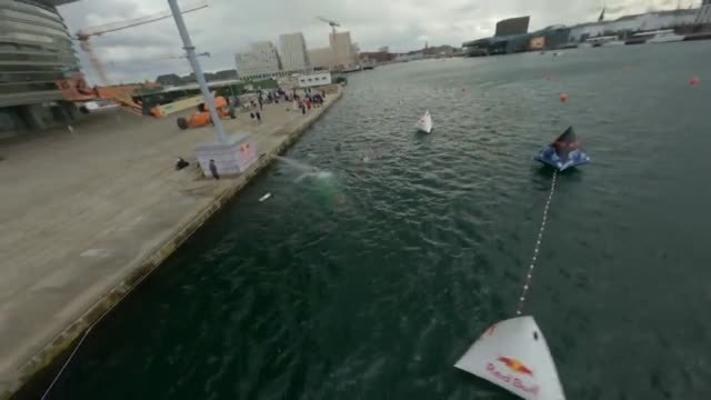 Popovici e Iffland ganan las series mundiales de 'cliff diving' de Dinamarca