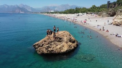 Sahillerde bayram tatilinin son gününde de yoğunluk sürdü
