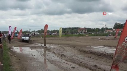 Çarşamba'da off-road yarışları nefes kesti