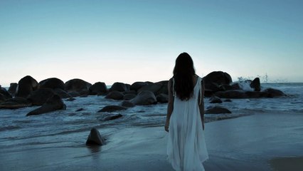 Woman Walking on Beach | Woman Silhouette on the Beach