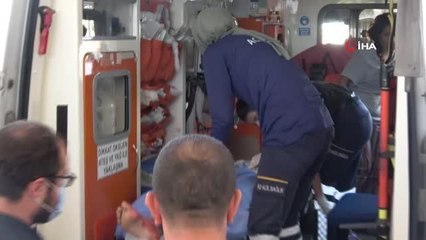 Adana'da bir kişi bastığı evde karı-kocayı yaralayıp kaçtı