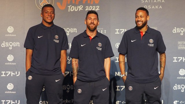 PSG : au Japon, Kylian Mbappé et les joueurs parisiens accueillis comme des rock stars
