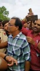 नीट परीक्षा की गोपनीयता पर उठे सवाल