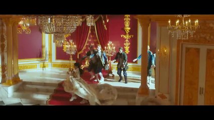 ITZY “SNEAKERS” M-V @ITZY _AR-Buzz