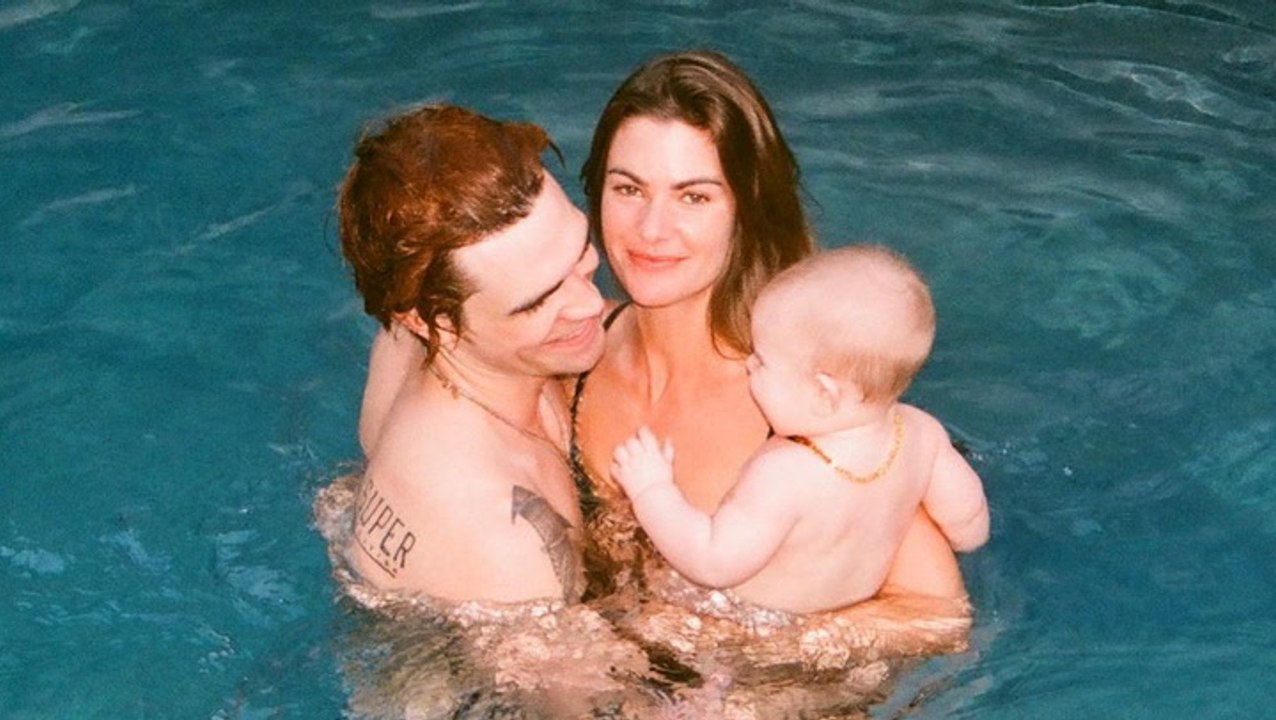 K. J. Apas Frau und Kind: Das ist seine süße Familie