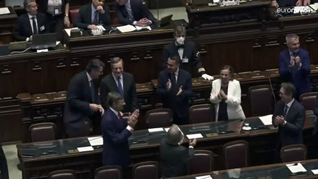 Italiens Präsident Mattarella akzeptiert Rücktrittsgesuch von Draghi