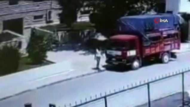 Abdest bahanesiyle geldikleri camide yaptıkları ‘pes’ dedirtti