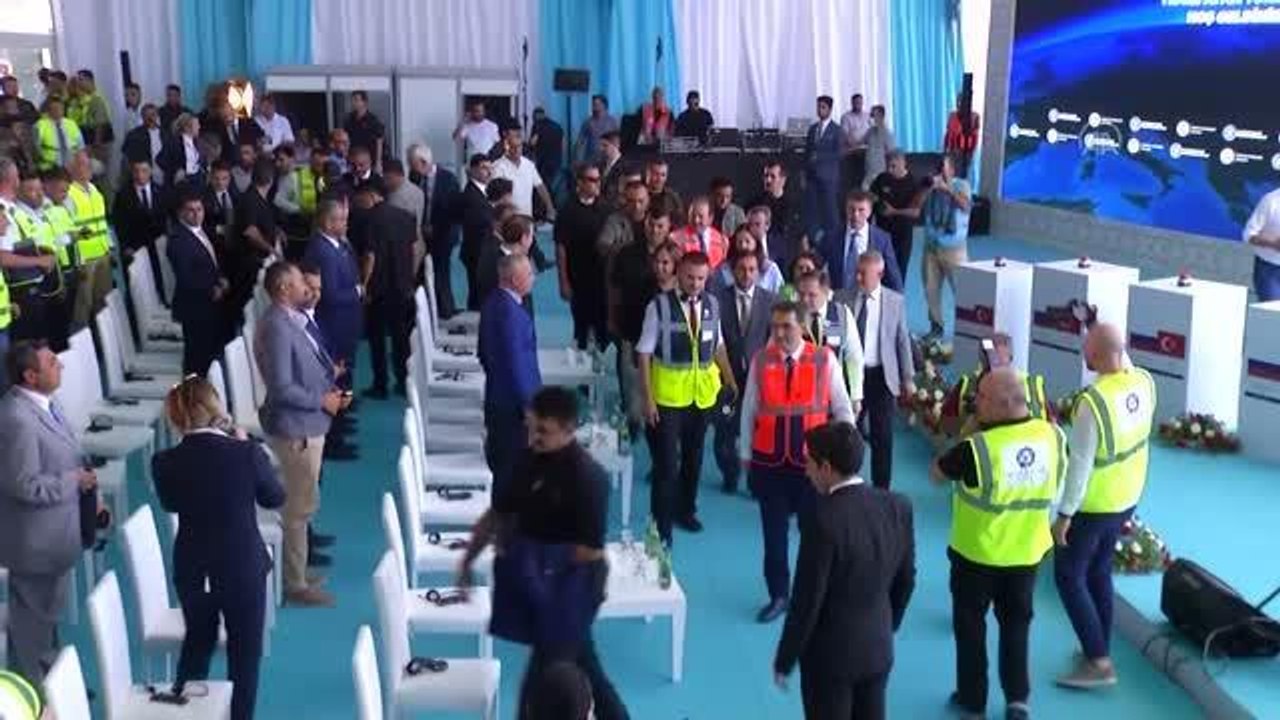 Dönmez: "Akkuyu Nükleer Güç Santrali, cumhuriyet tarihimizin tek kalemdeki en büyük projesi, en büyük yatırımıdır"