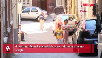 4. kattan düştü! 2 duvar arasında sıkıştı