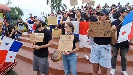 Acuerdo entre indígenas y gobierno libera un tramo de vías bloqueadas en Panamá