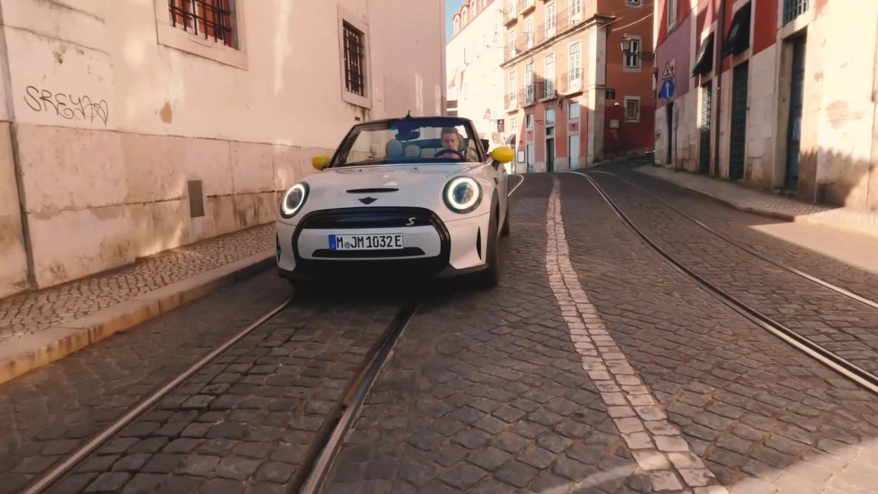 Das MINI Cooper SE Cabrio Highlights