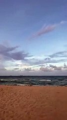 Robert Lewandowski y la mirada del tigre: El polaco saluda a la afición / FCB