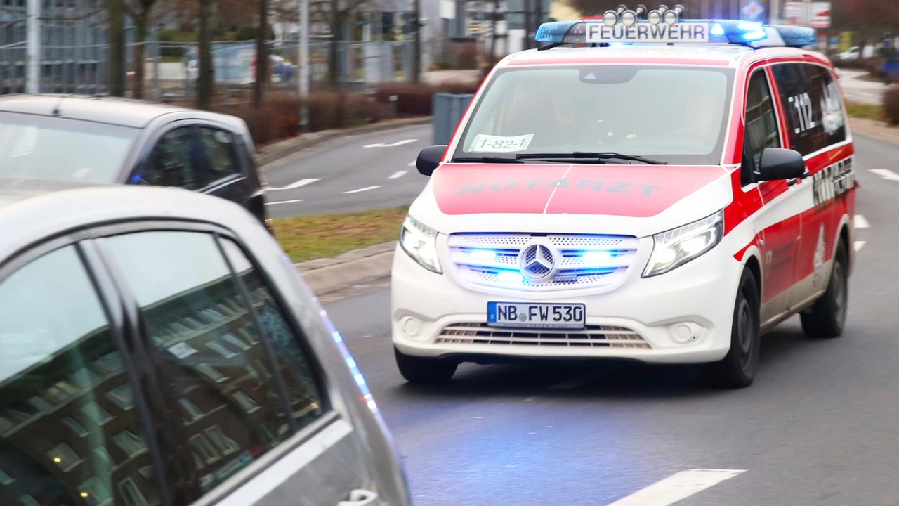Neubrandenburg: Schlafwandlerin stürzt 14 Meter in die Tiefe