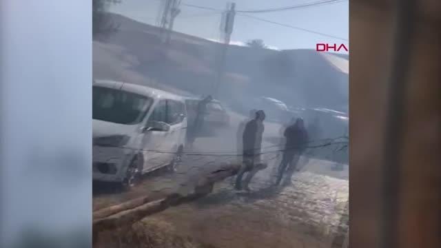 KÖYDE ÇIKAN YANGINDA, 2 EV VE 3 AHIR KULLANILAMAZ HALE GELDİ