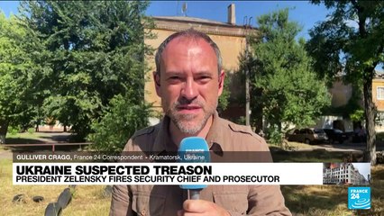 Ukraine president sacks security chief, cites hundreds of treason cases