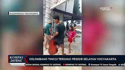 Gelombang Tinggi Terjang Pesisir Selatan Yogyakarta