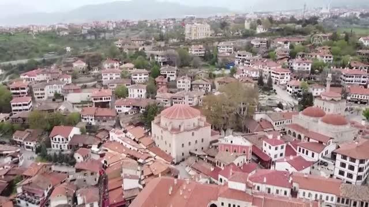 KARABÜK/BARTIN - Bayram tatilinde Amasra ve Safranbolu'da turizm hareketliliği yaşandı