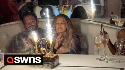 Jennifer Lopez and Ben Affleck get married in Las Vegas
