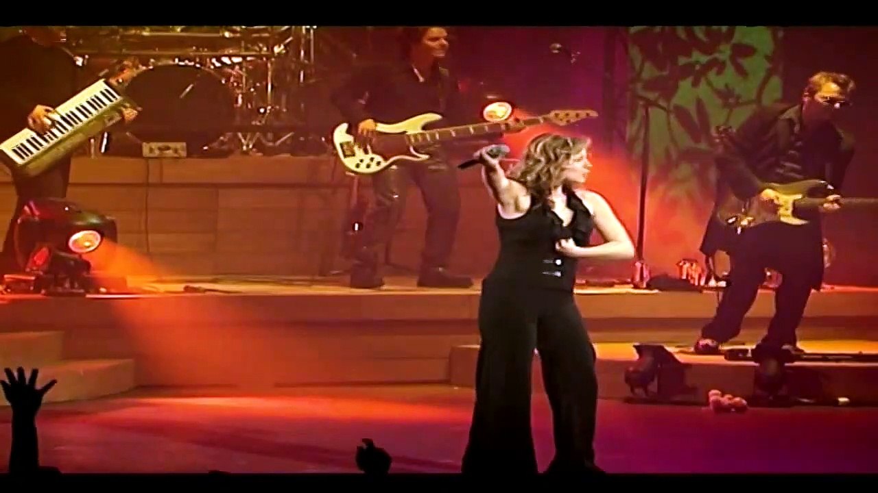 LARA FABIAN LIVE — HUMANA | LARA FABIAN LIVE | (2001 AU ZÉNITH (PARIS))